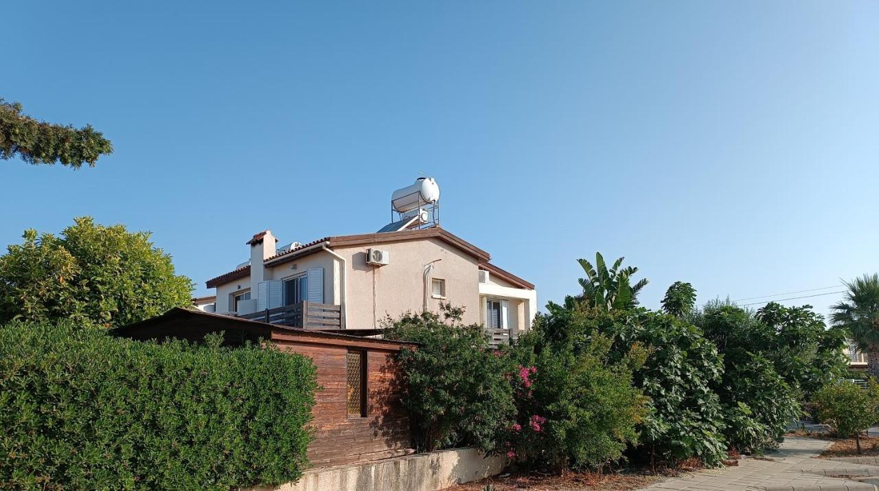 Ferienhaus_Familykrausz Перволия Екстериор снимка